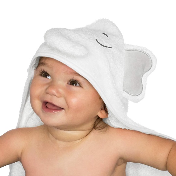NWOT Cute White Hooded Elephant Baby Towel - Picture 3 of 5